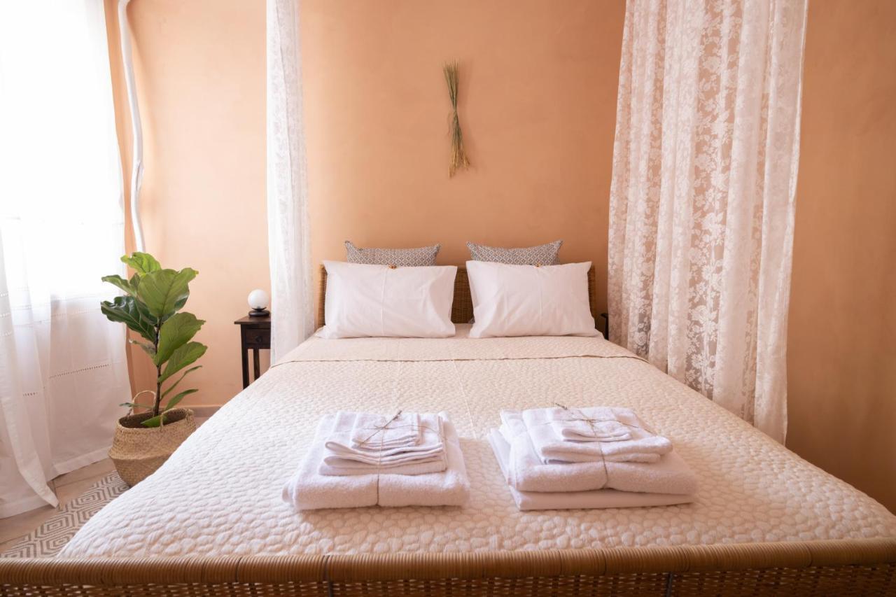 Mediterranean House - 12 Min From Acropolis! Διαμέρισμα Αθήνα Εξωτερικό φωτογραφία