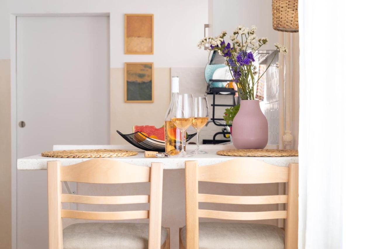 Mediterranean House - 12 Min From Acropolis! Διαμέρισμα Αθήνα Εξωτερικό φωτογραφία