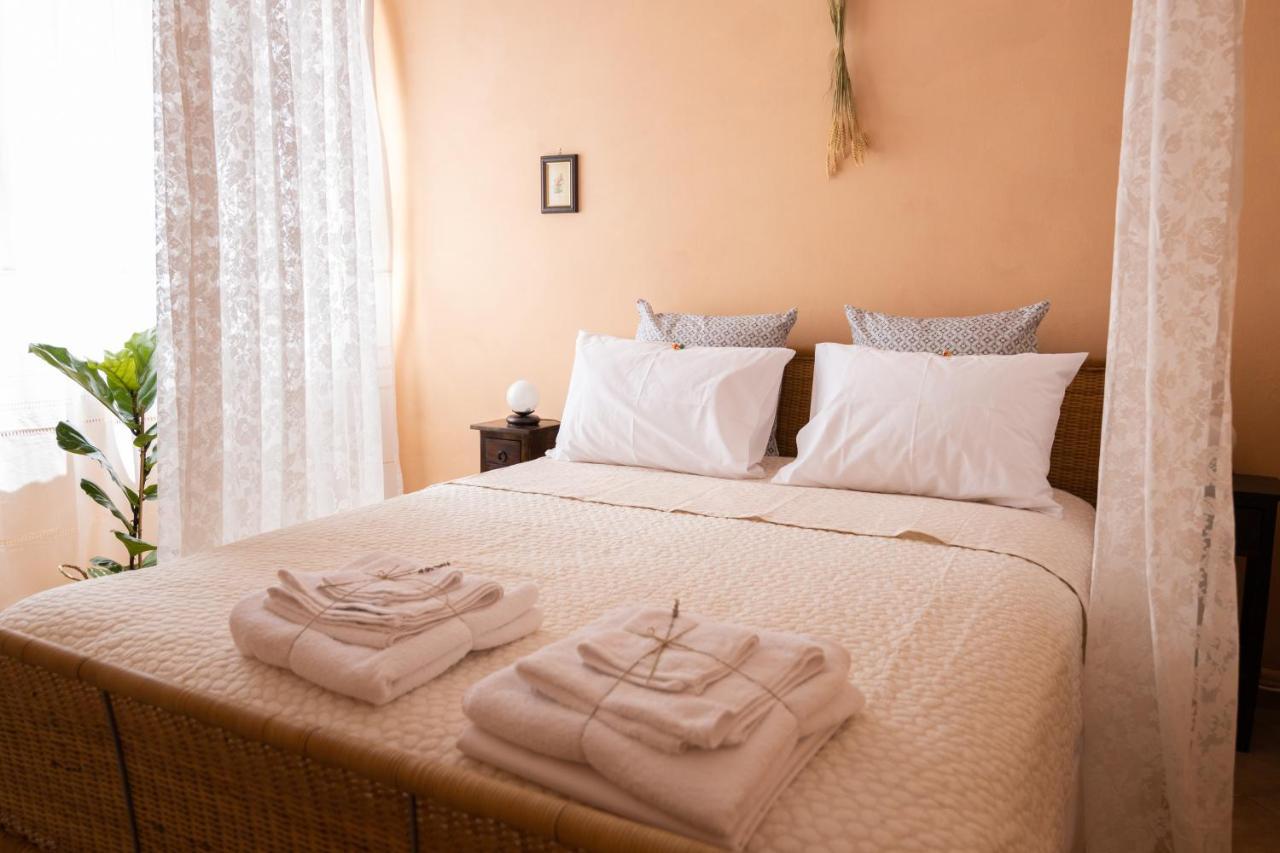 Mediterranean House - 12 Min From Acropolis! Διαμέρισμα Αθήνα Εξωτερικό φωτογραφία